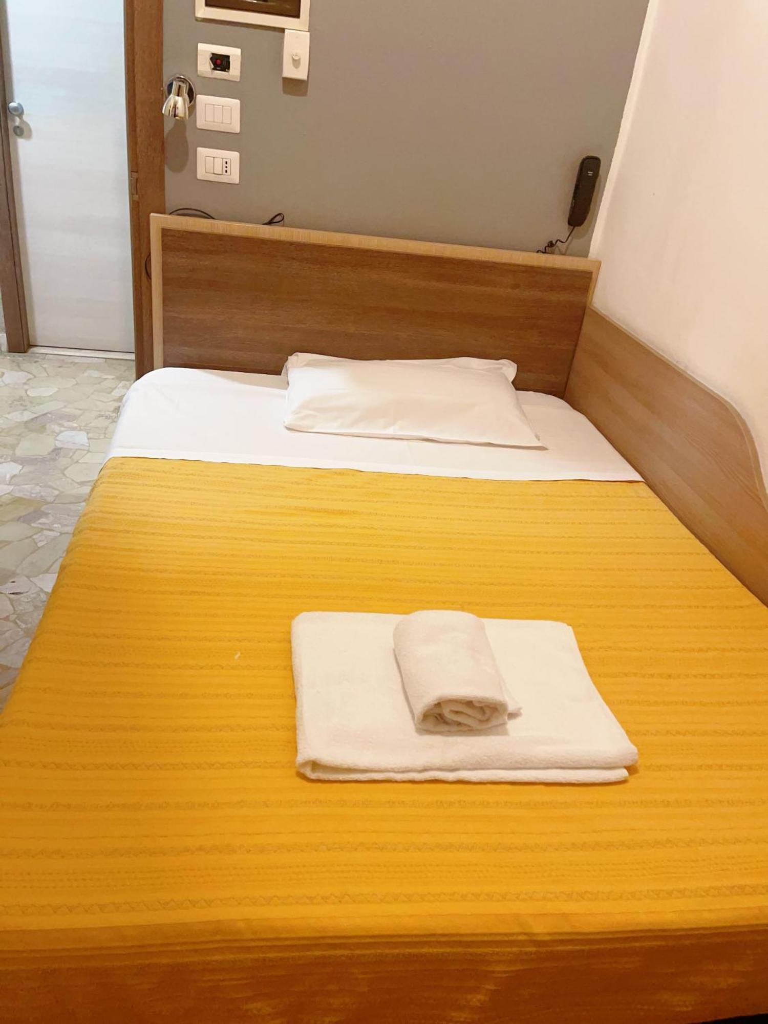 Hotel Bissi Milan Extérieur photo