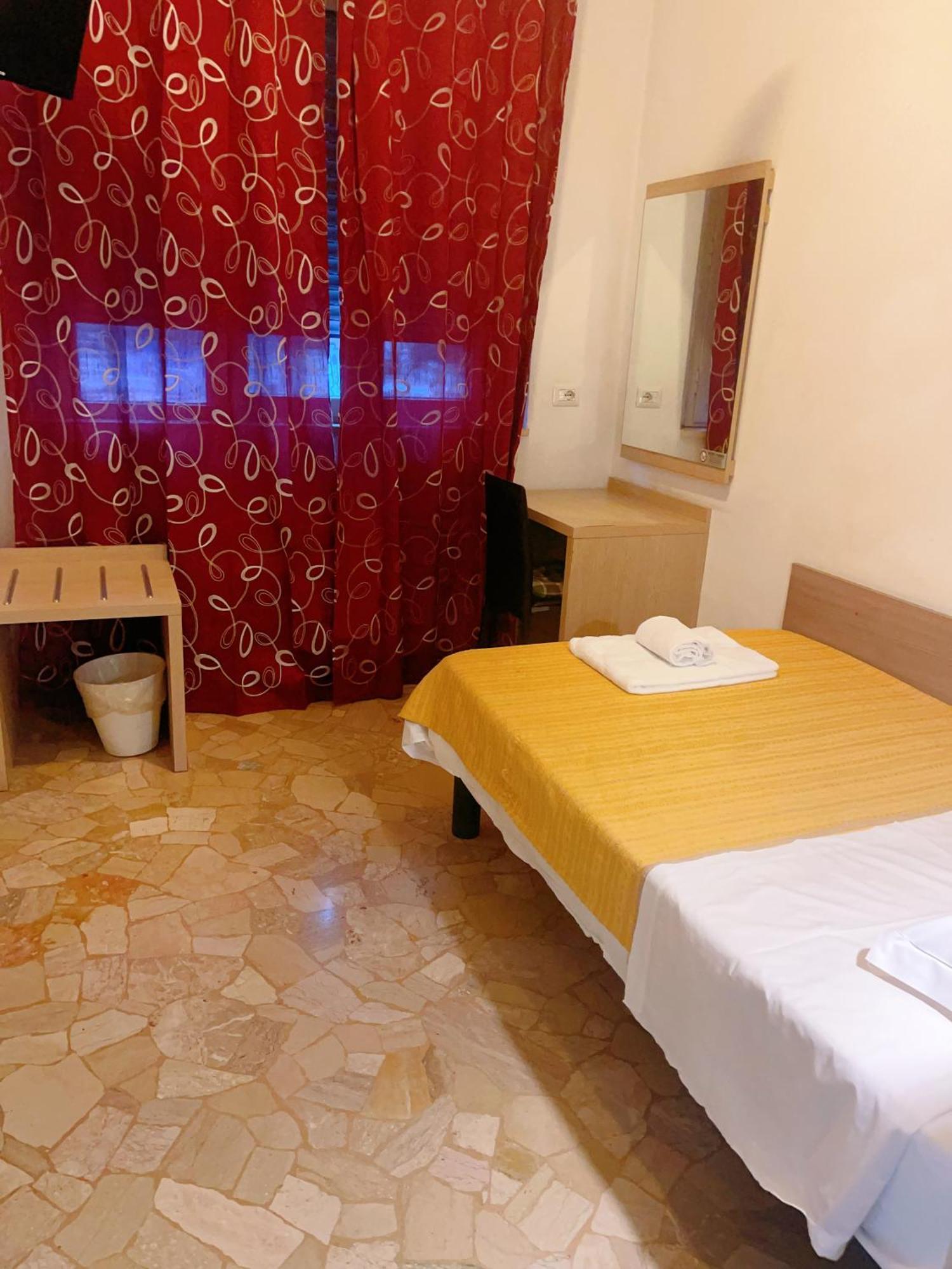 Hotel Bissi Milan Extérieur photo
